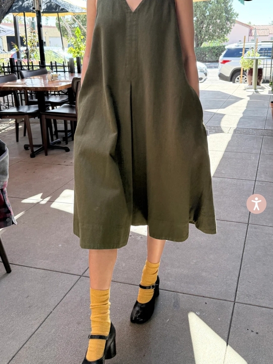 Le Bon Shoppe Dresses & Skirts - Olive Green Midi Dress with V-Neck and Pockets
